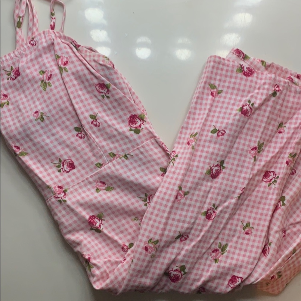 🅕🅞🅡🅔🅥🅔🅡 ➋➊ 🅓🅡🅔🅢🅢